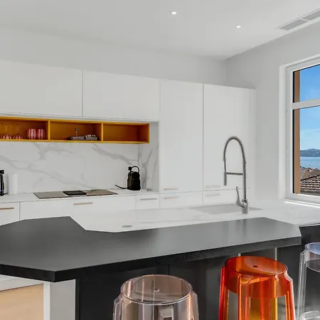 Contemporain Vue - Parking Prive & Bateau Privatif Sainte-Maxime